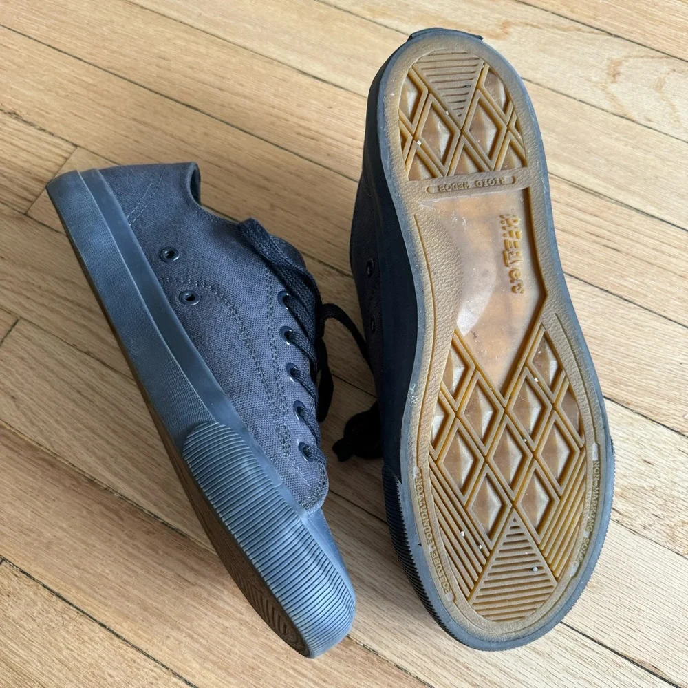 P.F. Flyers Black Canvas Low-Top Sneakers with Green Insole